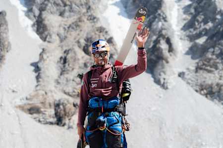 Andrzej Bargiel zjechał na nartach z Mt. Everestu