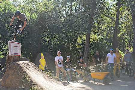 Toothpick at 9th St.