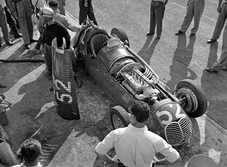 The AIACR regulated engine size and weight