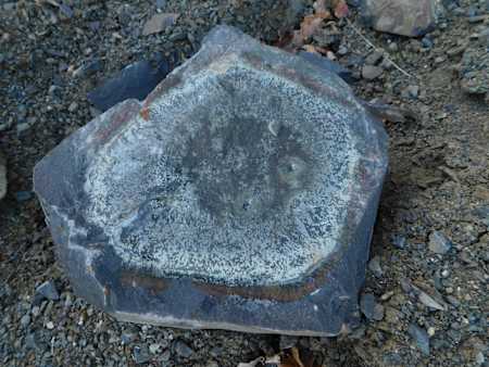 Kopalnia Wilcza Gora - przekrój bazaltu