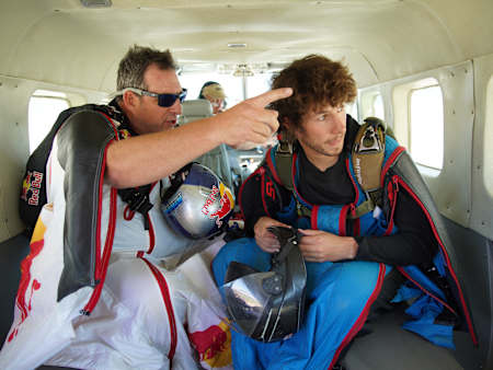 Luke Aikins with Juanpa Zurita wingsuit flying 