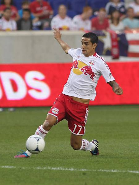 Tim Cahill charges at the ball for the New York Red Bulls