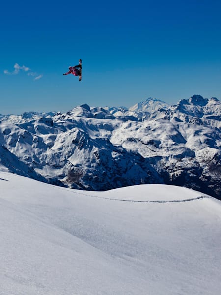 Travis Rice: Best of Art of Flight Red Bull Snow