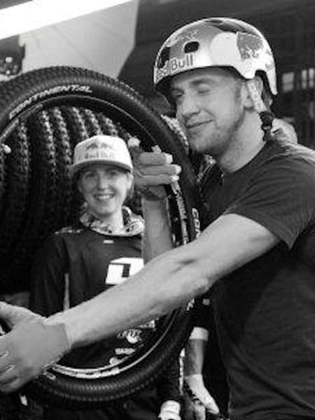 Dannyt testet seine Reifen