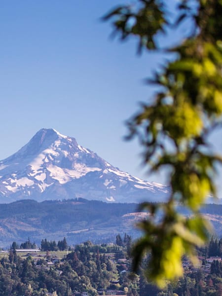 Jesse Richman - barely visible in the sky. 
