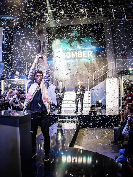 Bomber wins WCS Season 2