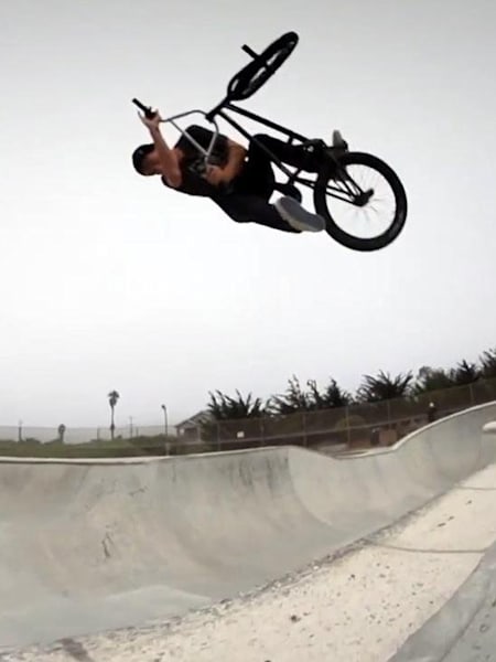Welcome to Etnies Chase Hawk