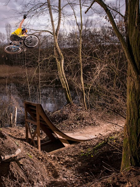 Peter Henke ride sur son home spot à Ingelheim, en Allemagne, le 7 Janvier 2014