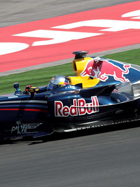 Infinity Red Bull Racing RB7 branded Rb10
