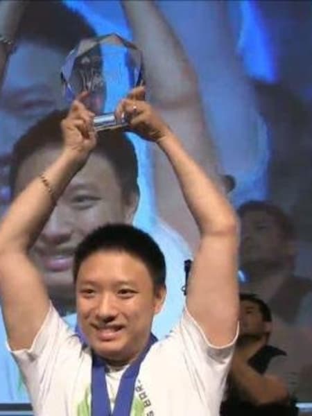 Le joueur pro Luffy champion du monde EVO 2014 sur Ultra Street fighter IV.