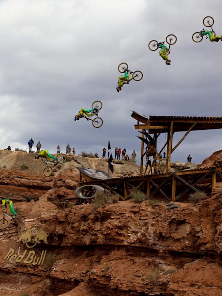 Cam Zink: Oakley Sender backflip