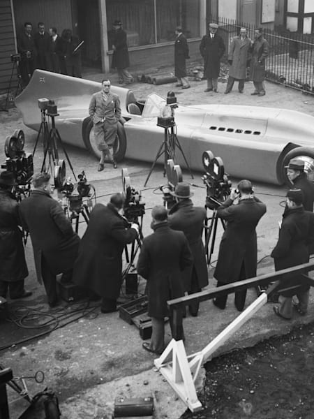 Nejrychlejší rekordní auta světa - BlueBird