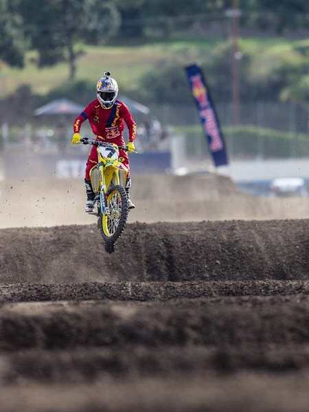 Red Bull Straight Rhythm Red Bull TV'de Canlı Yayında