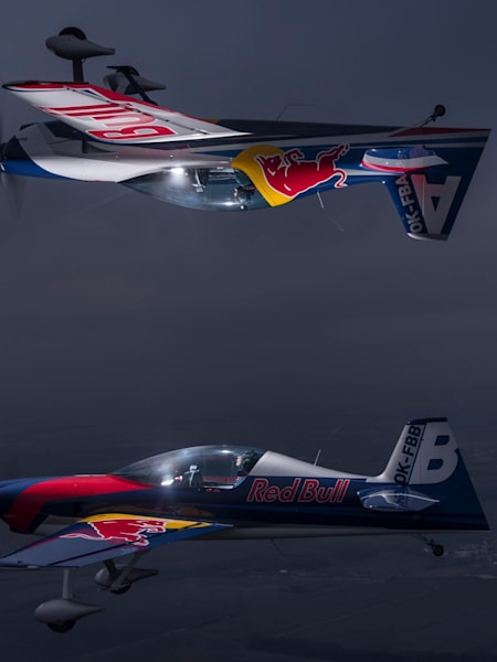 Air show: See these pilots recreating the top gun shot