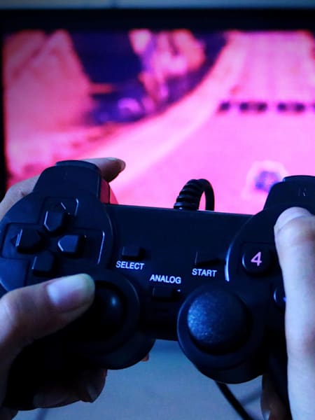 Platform gaming header Platform gaming header