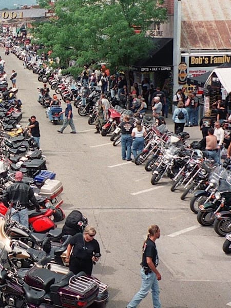 Sturgis Motorcycle Rally reúne todo o tipo de moto