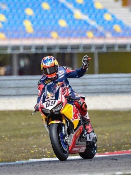 Nicky Hayden - 2017 Red Bull Honda WSBK Team