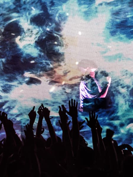 Flying Lotus at the Montreux Jazz Festival Flying Lotus performs his Layer 3 show for Red Bull Music Academy at the Montreux Jazz Festival in 2013.