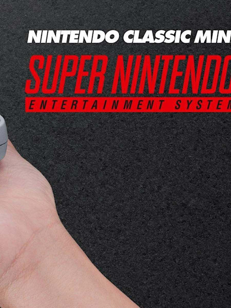 Une image de la nouvelle console rétro Super Nintendo Classic Mini.