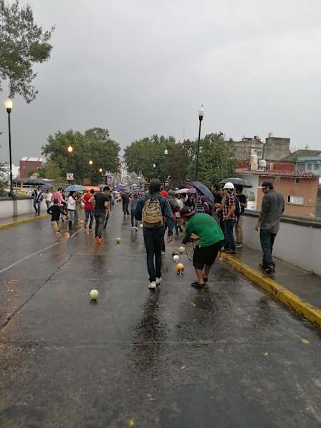 La lluvia en la carrera de melones