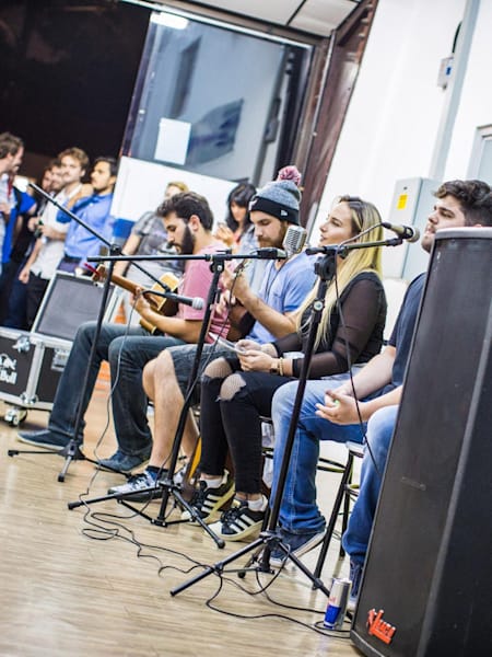 Red Bull Music Breaktime Sessions