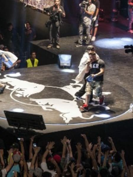 De la plaza al escenario  Featured