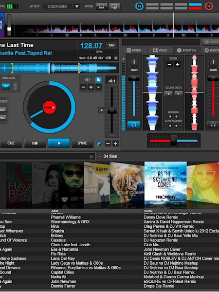 A photo of onscreen Digital DJ software.