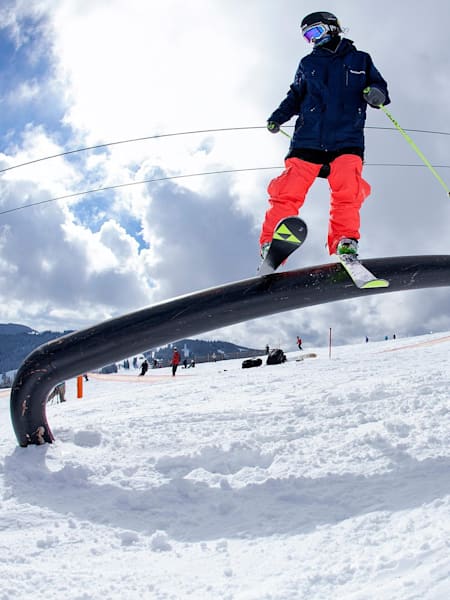 Railslide im Snowpark am Feldberg
