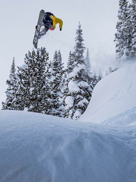 Nicolas Müller executes a switch backside 180 on a run on the Red Bull Natural Selection test event course in Jackson Hole, WY, USA on 27 January, 2020.