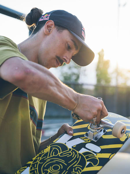 Как собрать скейтборд: руководство для начинающих