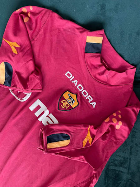 Tricoul lui Vincent Candela