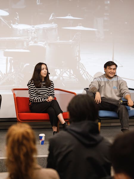 Создатели проекта OYU LIVE на воркшопе от Red Bull Basement