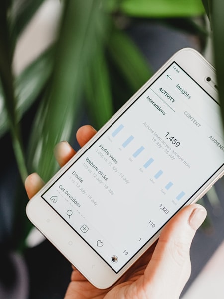 Tərzi ilə fərqlənən 10 yerli influnser