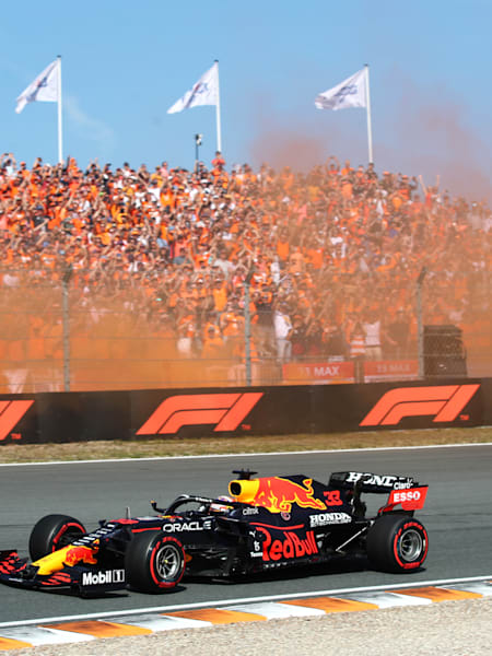 マックス・フェルスタッペンとファンがオレンジを大切にする理由って