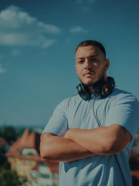 Rapper Midas vor der Stadt Bern 