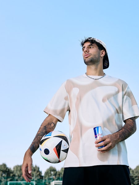 Portrait du joueur de football Dominik Szoboszlai.