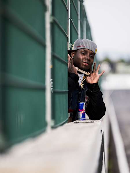 Fat N posa en el circuito del jarama