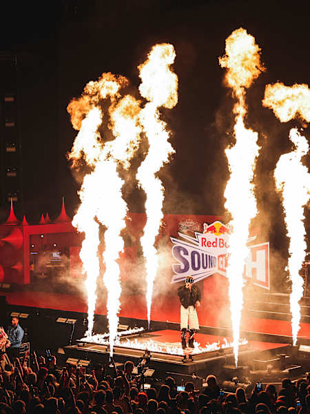 Ski Aggu beim Red Bull Soundclash 2024 in Düsseldorf