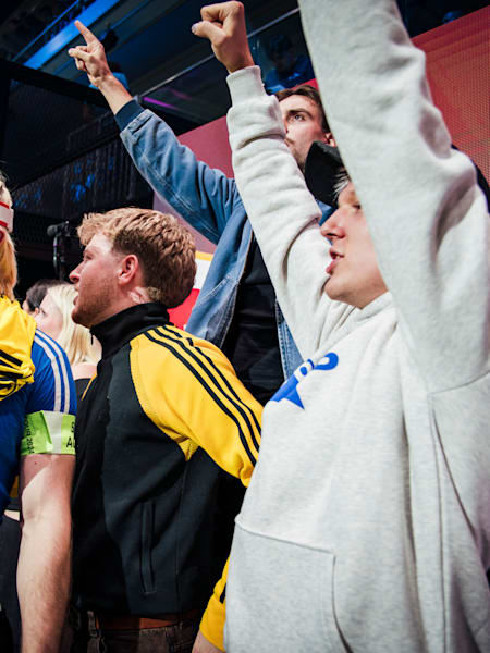 Ski Aggu und 01099 bei The Icon League