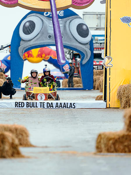 Descenso del equipo universitario