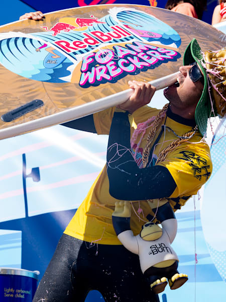 أساسيات ركوب الأمواج