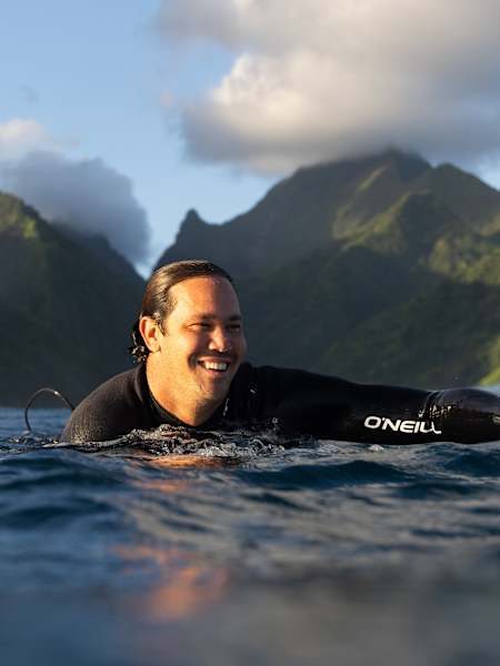 In August 2025, Jordy Smith charges the epic surf at Teahupo'o, Tahiti, showcasing Red Bull's spirit for adventure in one of the world’s most iconic big wave spots