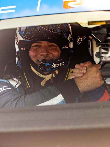 Top duo MacKay and Stříteský ready for action