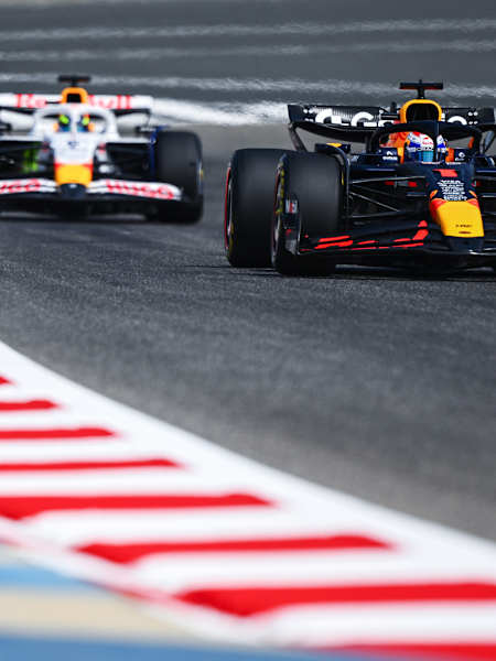 Red Bull Racing & Racing Bulls Bahrein testen