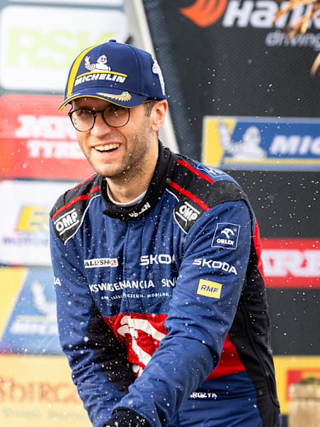 Mabellini, Marczyk and Armstrong will face-off for the ERC title