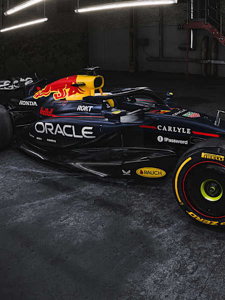 Oracle Red Bull Racing and Carlyle