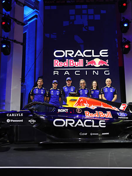 Oracle Red Bull Racing'in araç tasarımı, Michigan Central Station'da düzenlenen Red Bull Racing sezon açılışı sırasında 15 Ocak 2026 tarihinde Detroit, Michigan'da sahnede tanıtıldı.