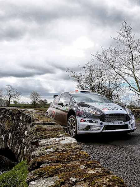 Evans contested the ERC-counting Circuit of Ireland Rally in 2016