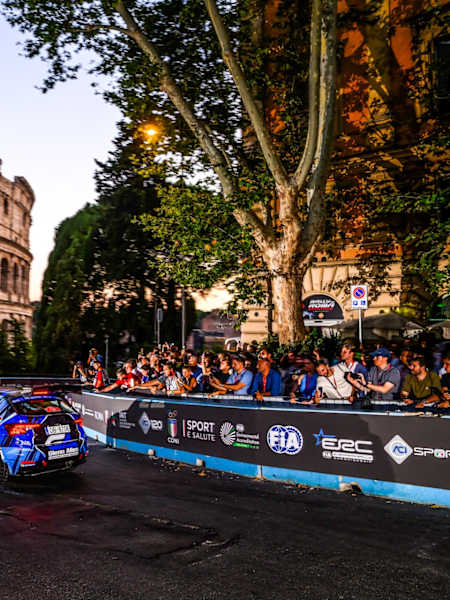 Rally di Roma Capitale's Colosseum stage has been a big hit