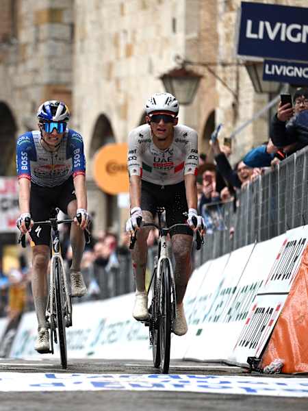 Giulio Pellizzari auf der 2. Etappe von Tirreno-Adriatico